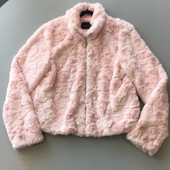MOVING SALE! Mustard Seed Faux Fur Pink Jacket - Picture 6 of 11